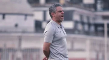 العراب والجنرال وجوميز.. هل ينضم معتمد جمال للوحة شرف الزمالك في إفريقيا؟